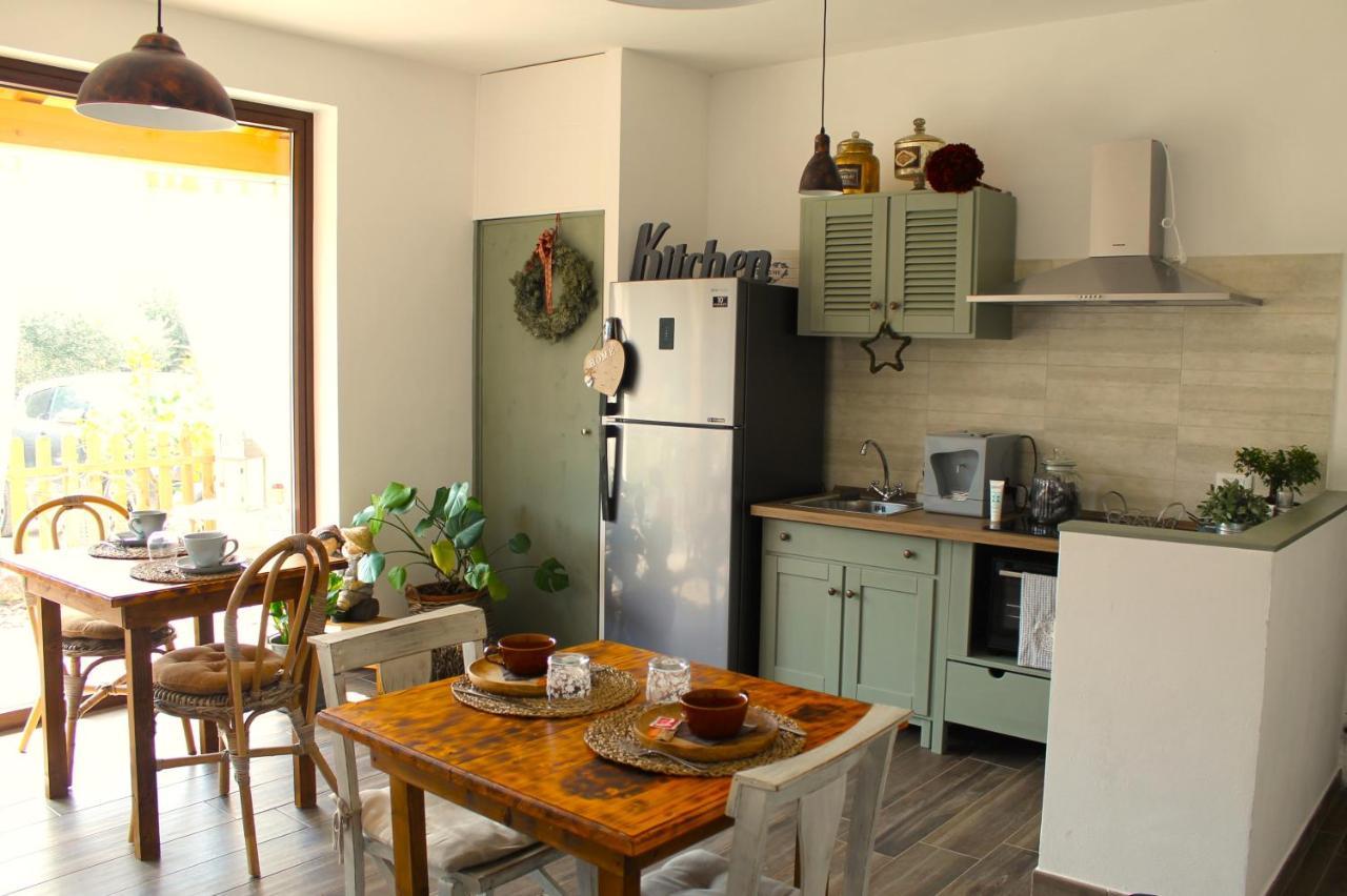 Agriturismo B&B Le Casette Sul Garda Cavaion Veronese Εξωτερικό φωτογραφία