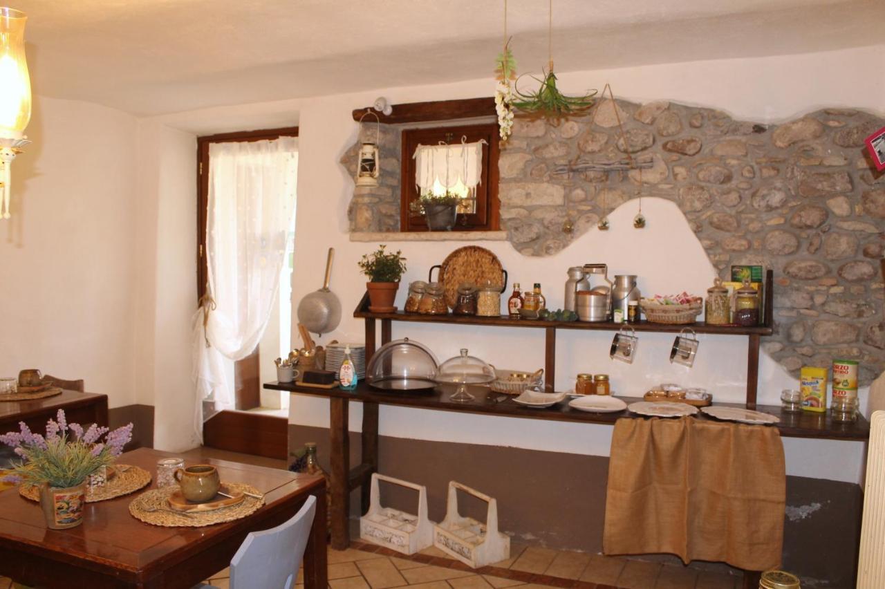 Agriturismo B&B Le Casette Sul Garda Cavaion Veronese Εξωτερικό φωτογραφία